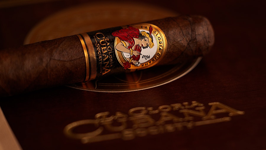 La Gloria Cubana Society II, A Fan-Inspired Cigar Masterpiece