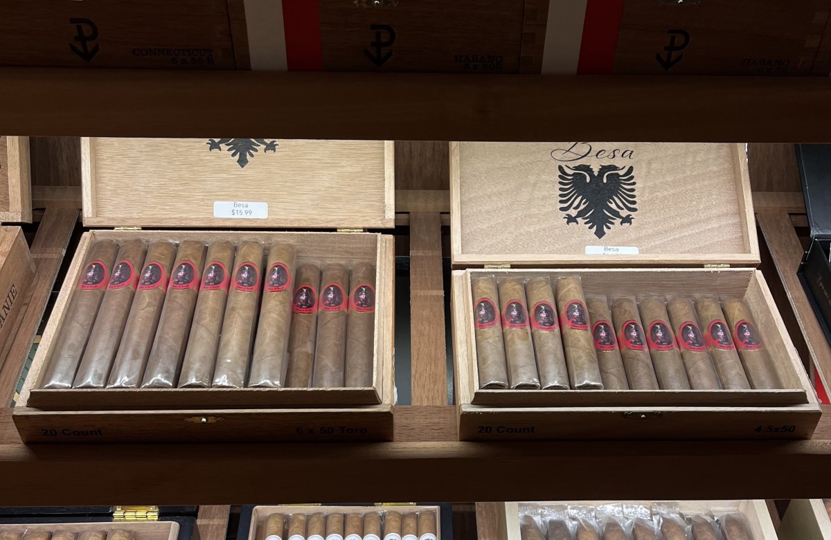 The Besa Cigar at Jefe Cigar Lounge