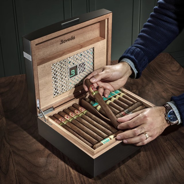 Discover the New Boveda Humidor: The Future of Cigar Storage is Here